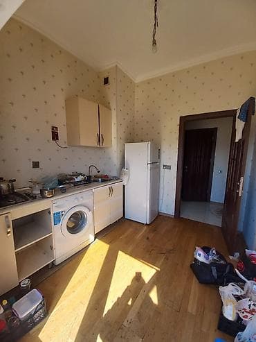 xirdalanda ucuz ev: Salam, Xırdalanda sürət qatarına 1 saylı məktəbə icraya yaxın kristal — 5