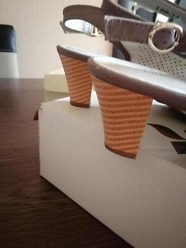 Ölçü: 40, rəng - Bej, İşlənmiş