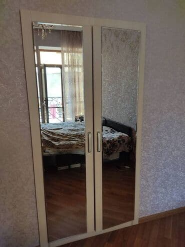 20 yanvarda 2 otaqli evler: Bakı, 2 otaqlı, Köhnə tikili, m. İçərişəhər, 55 kv. m — 4