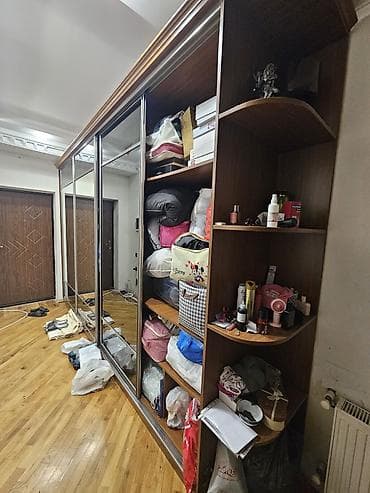 Ev üçün mebel: 4 qapılı, Güzgülü, Qəhvəyi, Kupe, Künc dolab — 1