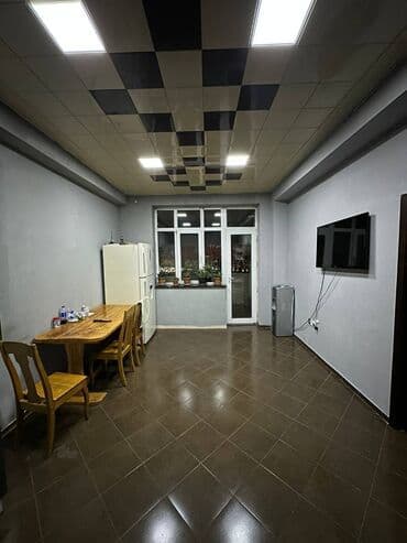 bakıda kirayə evlər 2023: Yasamal rayonu,Şəfayət Mehdiyev küçəsi,Grand Hayatın yanı,18 — 10