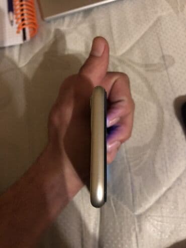 бу айфон 11: IPhone 11, Ağ, Face ID — 6