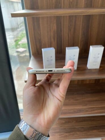 tv stendler 2019: IPhone 12, Ağ, Face ID — 3