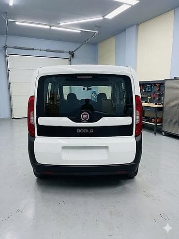 quba teker: Fiat Doblo: 1.4 l | 2018 il 170000 km Van body type — 1