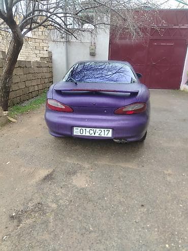 hundai cupe: Hyundai Tiburon: 1.8 l | 1997 il Kupe — 4