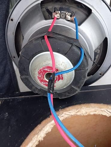 Pioneer Champion Series subwoofer + portlu taxta korpus -