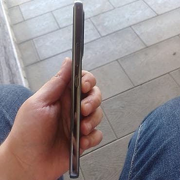 honor 8a ekran: Samsung Galaxy A52, rəng - Qara, Barmaq izi — 2