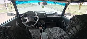 nolyedi maşını: VAZ (LADA) 2107: 1.6 l | 2002 il 57444 km Sedan — 5