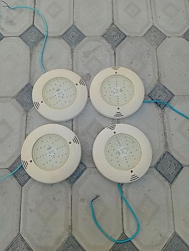 ağac dərmanları: Hovuzun ikinci əl led işığı 4 ədədi — 1