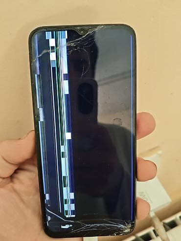 iphone 5s korpus: Honor x6b tek problemi ekrani sinib basqa problemi yoxdu yaddas 256 — 1
