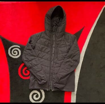 sekilli koynekler: Kişi Paltarları Satılır. 1 şəkil: razmer 44-46 (S-M); 8 AZN. 2 şəkil — 9