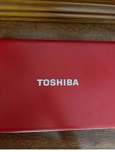 en ucuz notebook: Toshiba noutbuk – qırmızı korpuslu, tam ölçülü klaviatura və ayrıca — 10