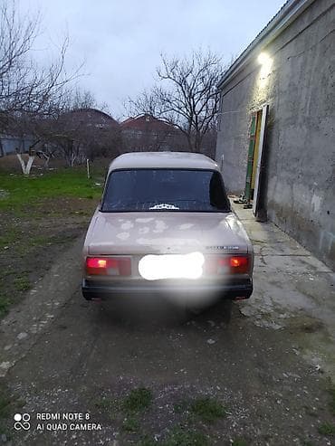 disk təkər type 0: VAZ (LADA) 2107: 1.3 l | 1984 il 255321 km Sedan — 8
