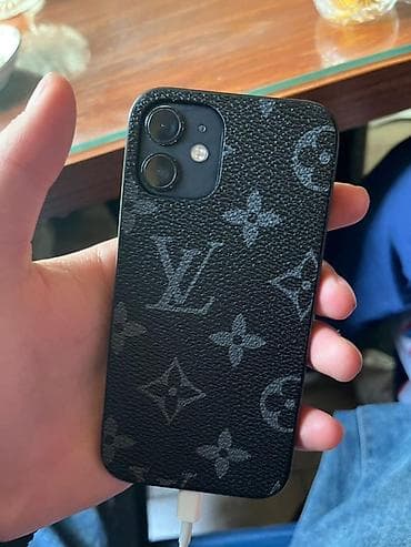 6s plus iphone: IPhone 12 mini, Qara, Simsiz şarj — 3