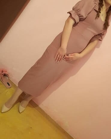 Ev geyimləri, pijamalar: 1 defe geynilib. Cox gozel paltardi.35 alinib . 25 e satilir — 5