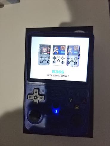 oyun konsoları: Daşınan Retro Oyun Konsolu – mavi şəffaf korpus Xüsusiyyətlər: - — 5