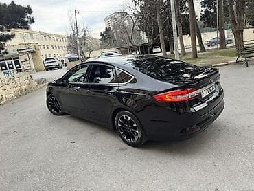 Aksesuarlar və tüninq: Ford Fusion SE sedan - Korpus rəngi: qara, xrom detallı ön barmaqlıq — 6