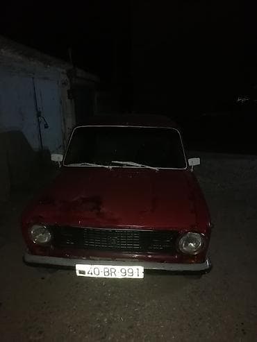 Nəqliyyat: Ünvan Sumqayıt ətraflı məlumat üçün zəng 7/24 Xüsusiyyətlər: - Kuzov — 3