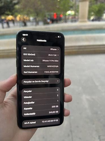 iphone 11 pro 64gb qiymeti: IPhone 11 Pro Max, 64 GB, Yaşıl — 9