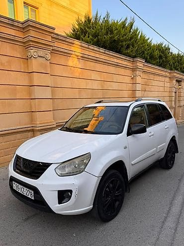 Chery Tiggo (T11): 1.9 l | 2013 il 20041 km Ofrouder/SUV — 1