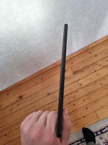 acer planşet: Plamset usdada olmayib ilk sahibiyem tek problemi ekran catlayib — 3