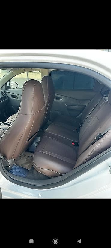 opel astra 94: Chevrolet Cobalt: 1.5 l | 2025 il 3450 km Sedan — 9