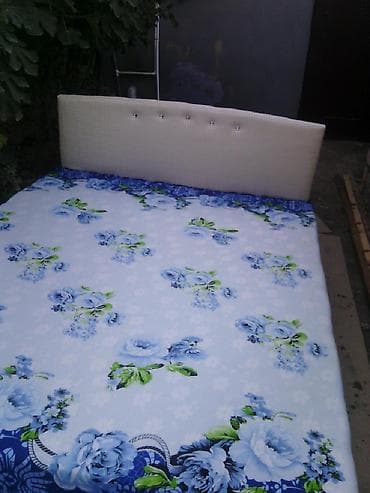 Kravat taza mohkam taxtadan hazilanir basligi koja butun ranglardan