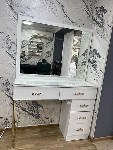 stol taxta: Açılmayan, Şüşə, Dördbucaq masa — 1