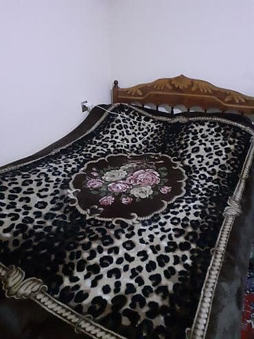 torf satilir: Taxt kravt 2 neferlik Qiymet 15 azn Təcili satilir evden çixmalidi — 1