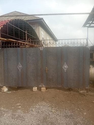 iran peci qurasdirilmasi: Butun Dəmir Darvazalar və ya həyət qapısı pult ilədə var. Balkon — 7