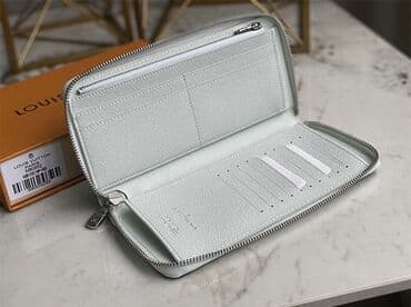 pul yığmaq ucun qab: Pulqabı, Eko dəri, Yeni — 7