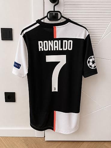 Futbolkalar: Ronaldo Juventus 19/20 sezon çempionlar liqası forması. Məhsul rəsmi — 1