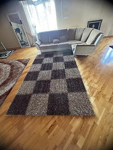 pilot 65: Xalça 4 ədəd ölçüsü 2*3, müxtəlif dizaynlı, hər biri 65 azn — 2