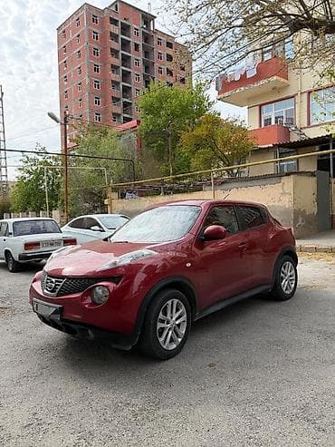 212 avtomobil: Nissan Juke: 1.6 l | 2013 il Krossover — 1