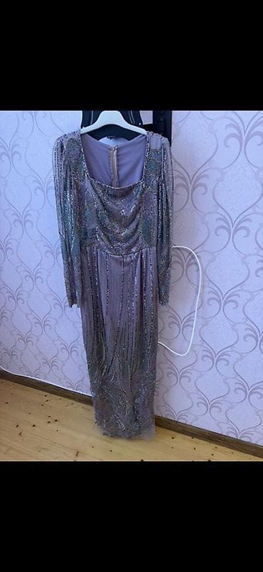 Zərif axşam/gecə geyimi - Rəng: lavanda-bənövşəyi tonlarda, parlaq
