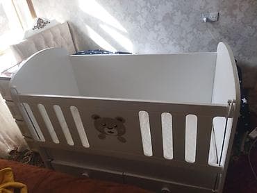 isti: Oğlan və qız üçün, Dördbucaq, Beşik, Dəstsiz, Matras ilə, Yellənmə mexanizmsiz — 2