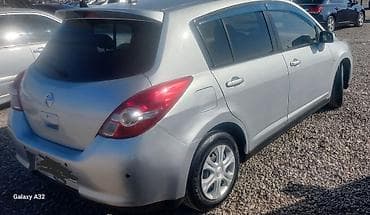 kredite masin: Nissan Tiida: 1.5 л | 2011 г. Хэтчбэк — 5