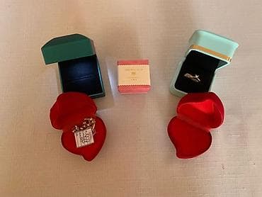 Zərgərlik qutuları dəsti - 5 ədəd qutu: 2 ədəd qırmızı ürək formalı