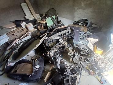 Avtomobil ehtiyat hissələri – qarışıq komplekt Şəkillərdə gördüyünüz