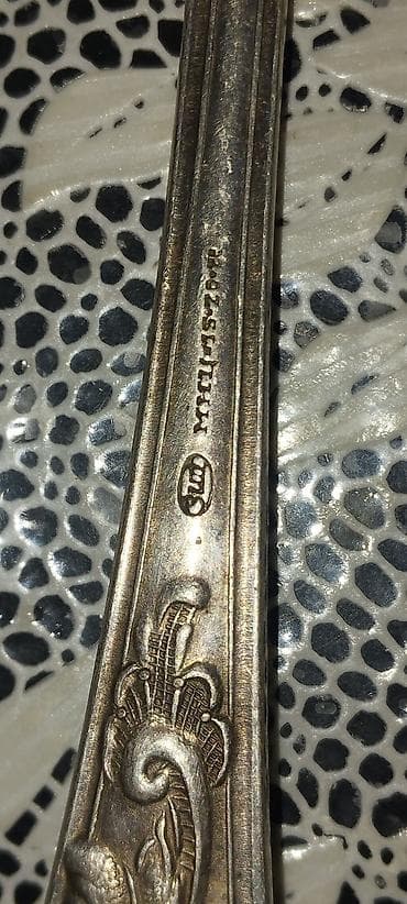 ucuz pərdə: Kolleksiya üçün köhnə metal çəngəl‑qaşıq dəsti - Müxtəlif ölçülərdə — 6