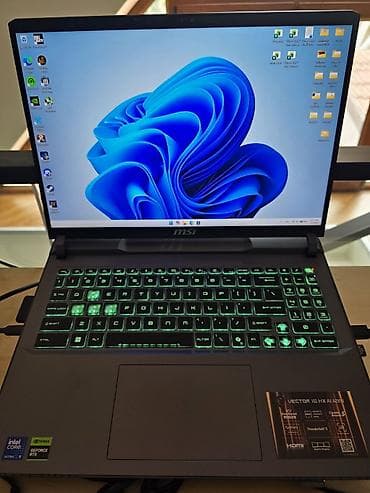 MSI Vector 16 HX AI A2XWIG Yeni Kimi RTX 5080/ Ultra 9/ 32GB Ram Əsas