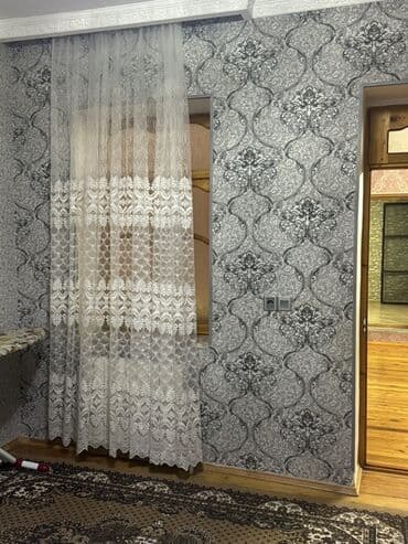 Вторичное жилье: Köhnə təmirli, tam mebellı geniş mənzil interyeri. - Geniş zal — 7