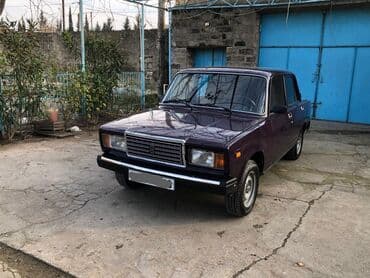 Audi: Avtomobil: Lada 2107 sedan Rəng: Tünd bənövşəyi (bodi və bamperlər — 3
