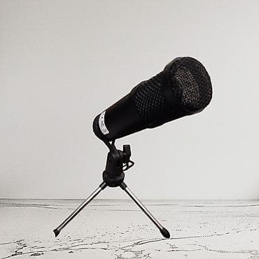 Клавишные инструменты: Новый Проводные Микрофон Самовывоз — 1