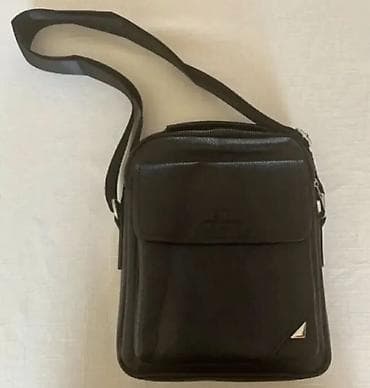 mektebli forma: İki ədəd çiyin çantası dəsti - Rəng: qara - Model: kompakt — 2