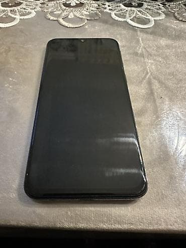 samsung j 10: Samsung Galaxy A40, 64 GB, rəng - Qara, Barmaq izi — 3