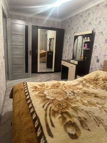 kirayə evlər içəri şəhər: Mənzildə mətbəx, yataq otağı, qonaq otağı və hamam otağı mövcuddur — 3