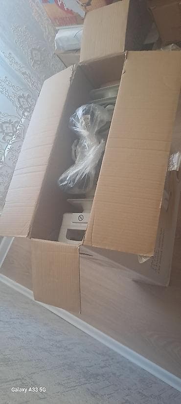 jbl qapi kalonkalari: 🔥 TƏCİLİ SATILIR! 🔥 Hoffmann radiator – 10 seksiyalı 📏 Ölçüsü — 2