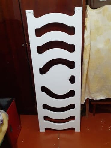 işlənmiş uşaq beşikləri: Oğlan üçün, İşlənmiş, Dördbucaq, Beşik, Dəstsiz, Matrassız, Yellənmə mexanizmsiz — 16