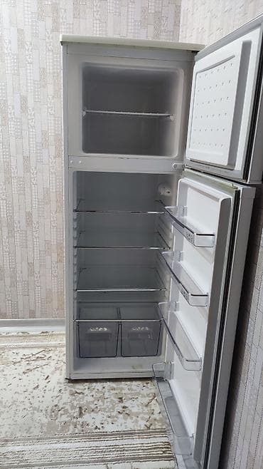 boyler satışı: Xarab 2 qapılı Shivaki Soyuducu Satılır, rəng - Ağ — 2